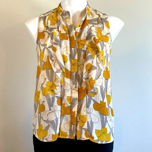 Ann Taylor Ruffled Flowered Sleeveless Blouse Size XSP - Picture 1 of 7